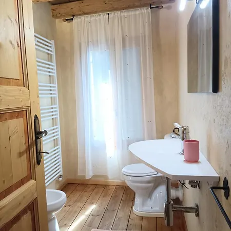 Πανσιόν La Casa Nel Vallo *