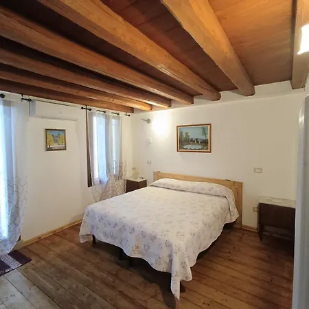 Pensionat La Casa Nel Vallo
